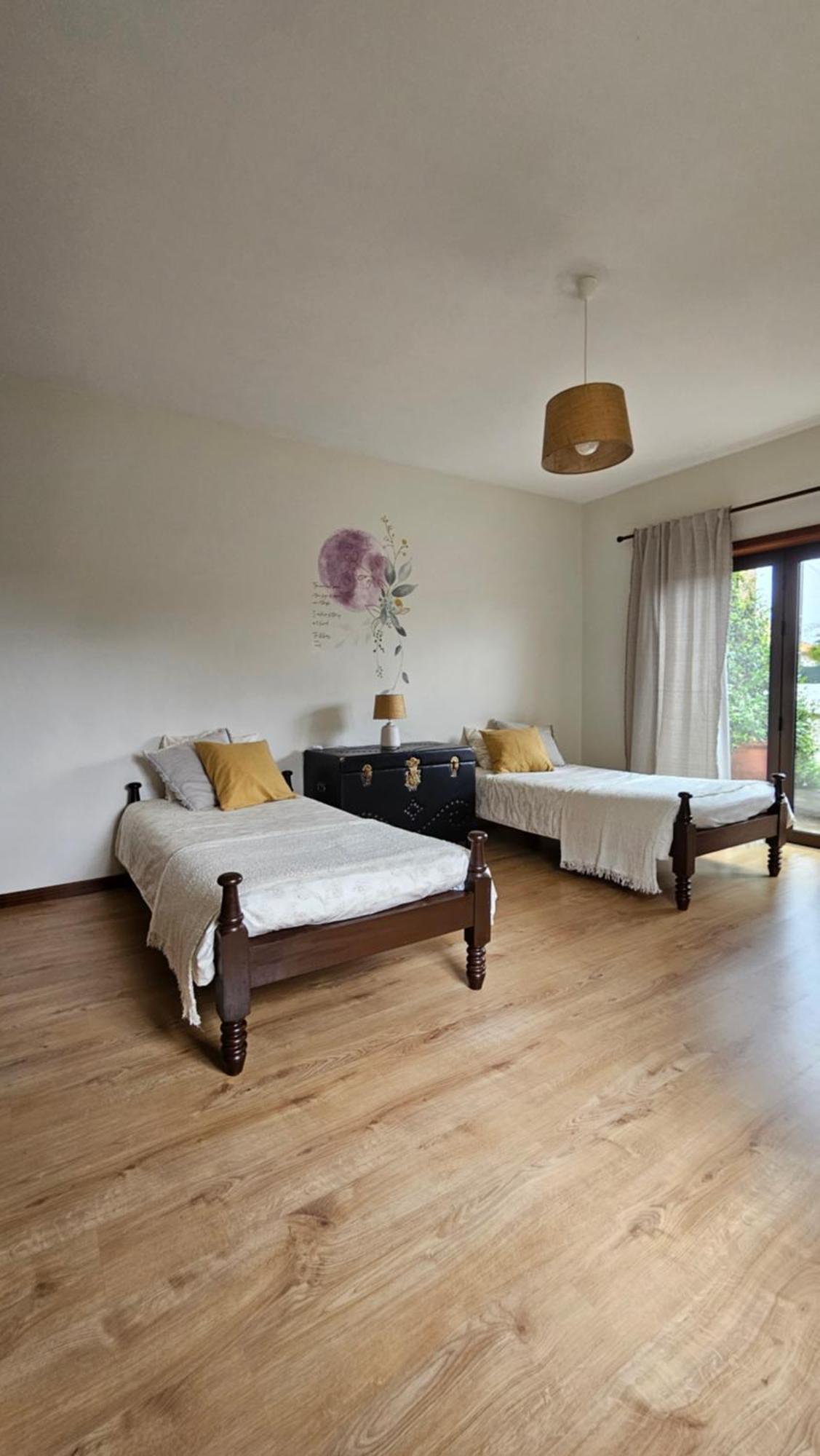 Swara Slow Living Home Авейру Экстерьер фото